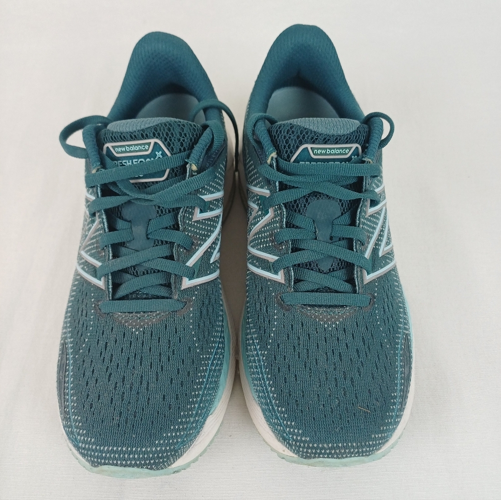 New Balance Women's Sneakers Blue Fresh Foam X 860 Size 7.5
